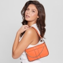 على الموضة للنساء