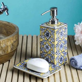 Accesorios de ba&ntilde;o